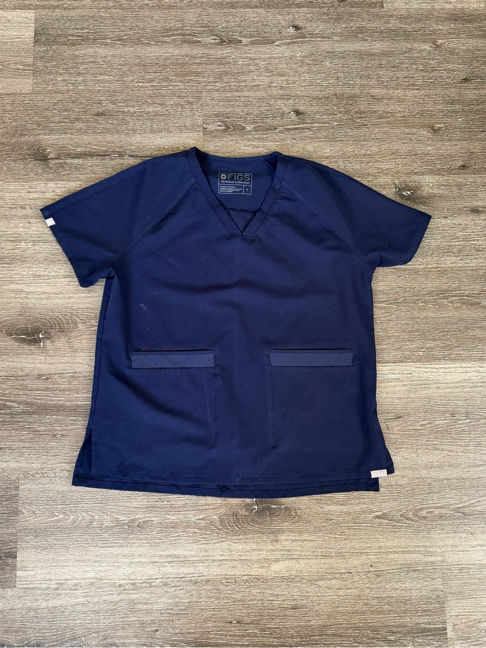 Figs Men's V-Neck Top in Navy Blue